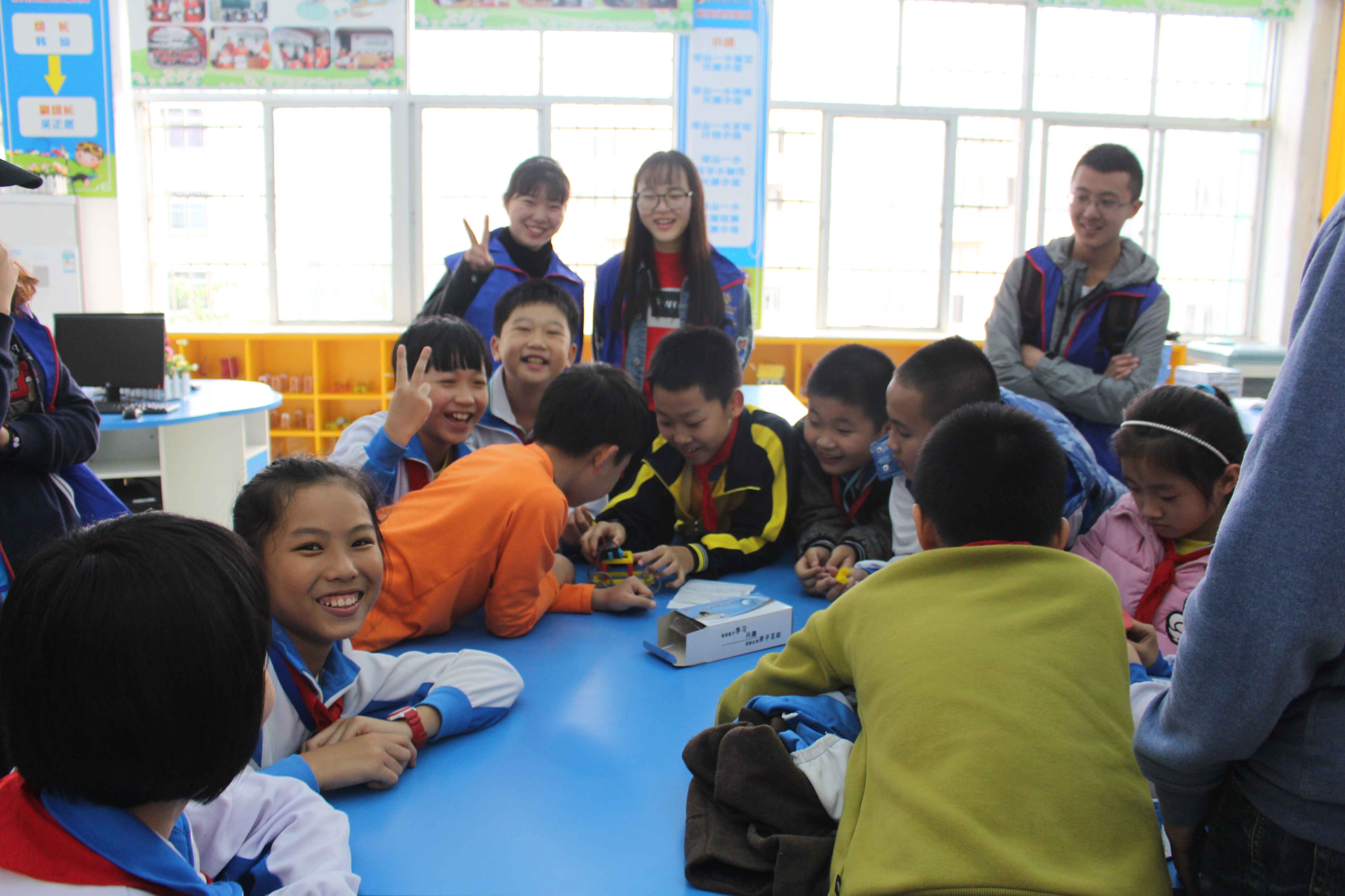 青年之声・快乐传递