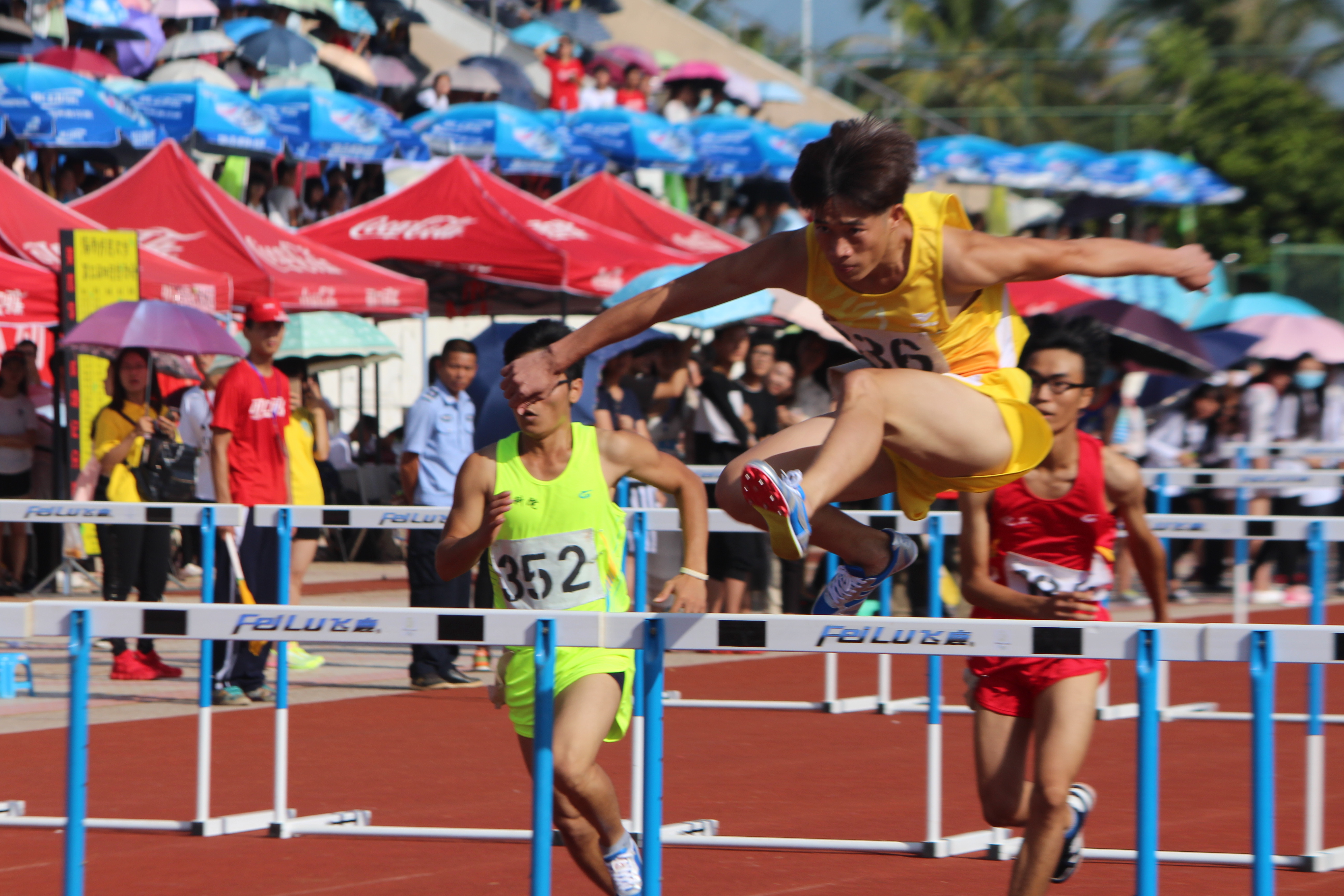 我运动,我健康,我快乐――记物理与电子工程学院运动健儿参加第32届校运动会