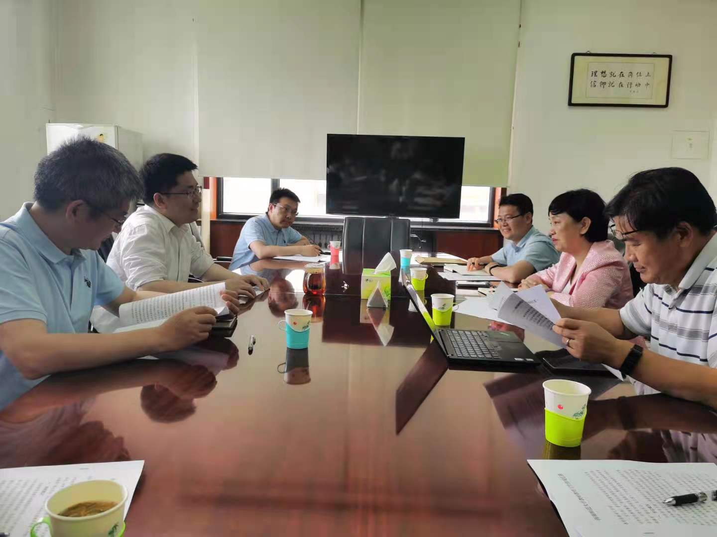 李红梅率队赴教育部寻求政策支持