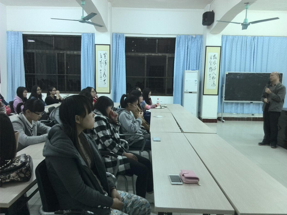 了解所学，勤于应用――记数学与统计学院创新创业暨数学文化节讲座