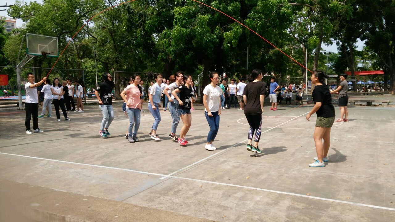 践行核心价值观,争做文明海师人―记旅游学院“三走”系列活动