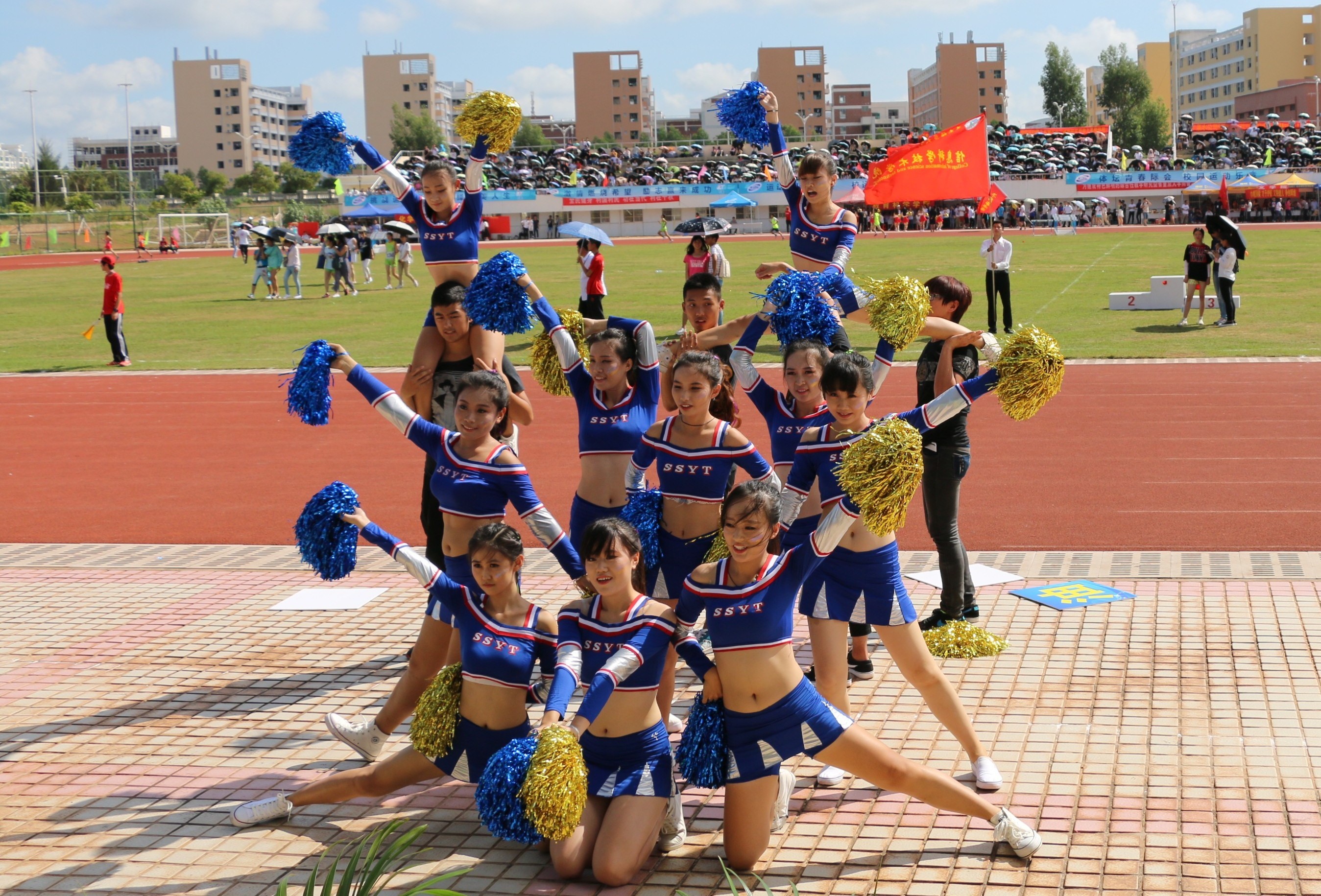 【第32届运动会】直击赛场：校运会，我来与你赴约