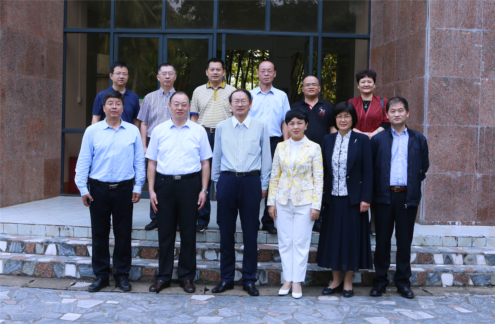 陕西师范大学党委书记程光旭一行到我校和教育厅调研