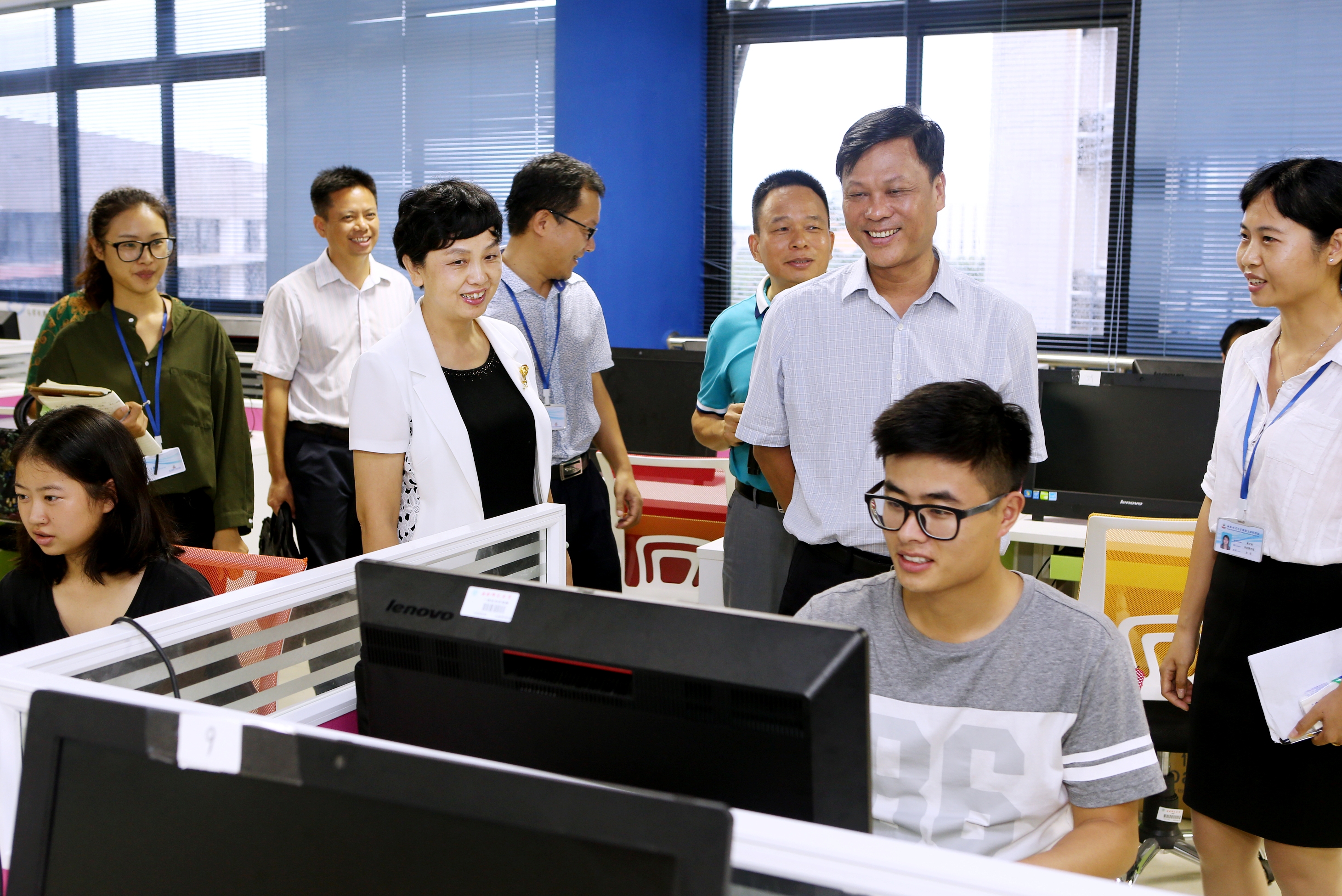省发改委主任符宣朝一行来我校桂林洋校区调研