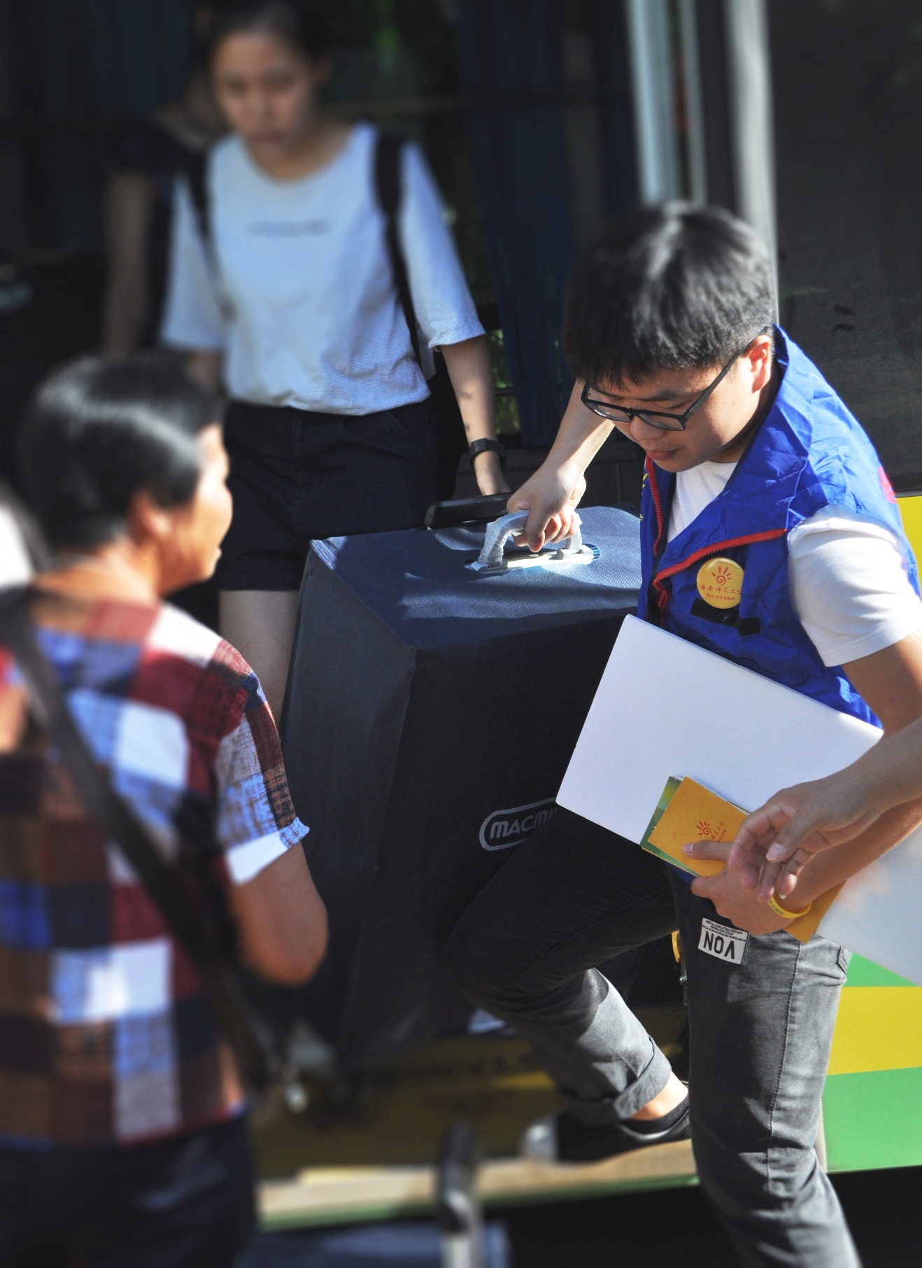 4700余名2017级本科新生来校报到 广播电视编导专业中俄合作班首招生