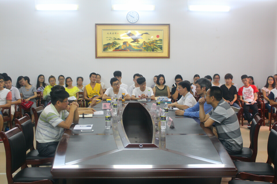 湖南师范大学唐东升教授一行来我校作考研指导讲座