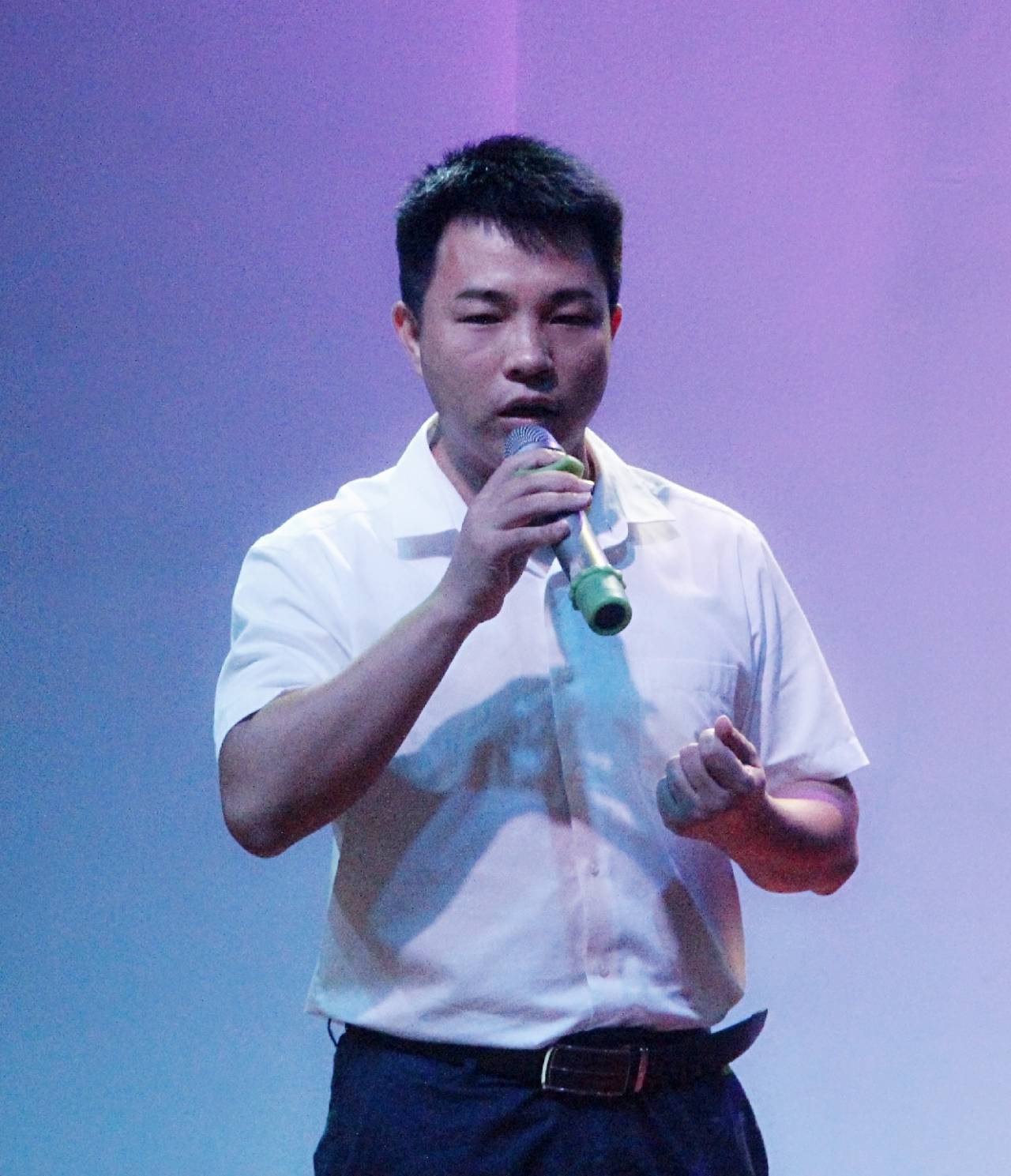 青年之声・记文学院校友讲座之赵晋芳书记驻村四载扶贫故事分享会