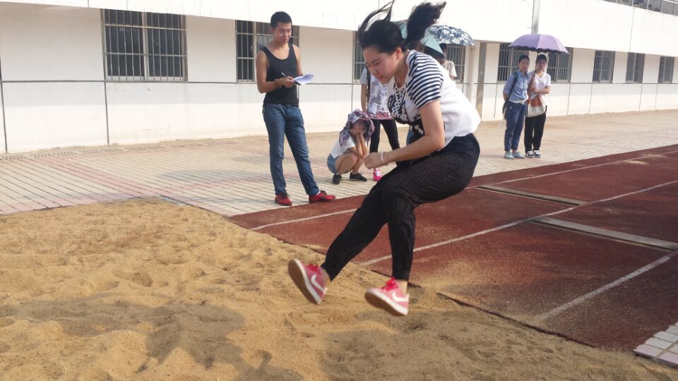 教育科学学院举办院运动会