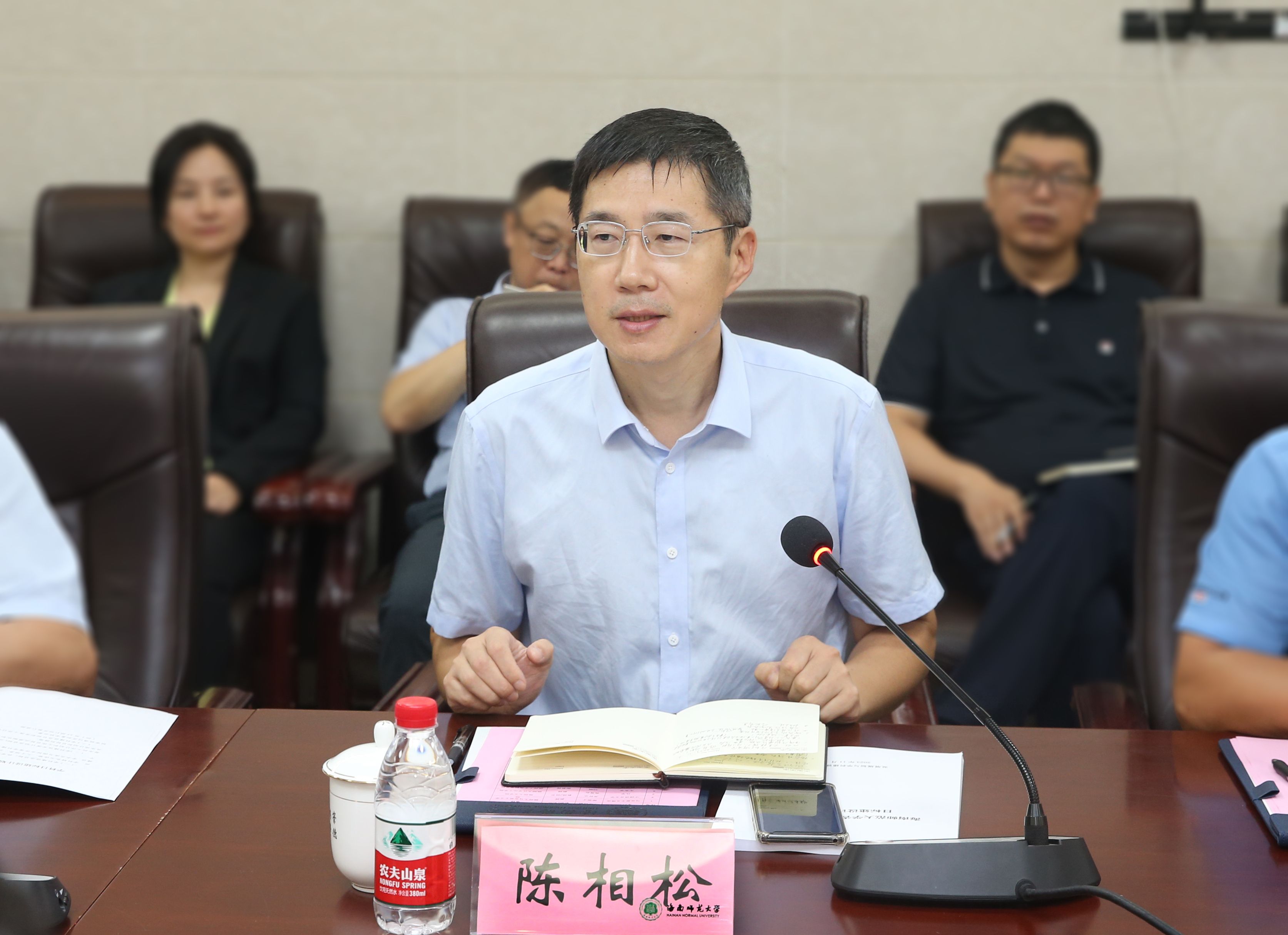 我校召开第五轮省级特色重点学科中期检查专家评审会