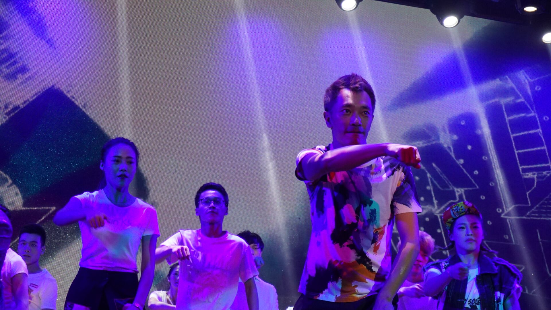 2012级音乐班毕业大戏《给所有知道我们名字的人》隆重上映