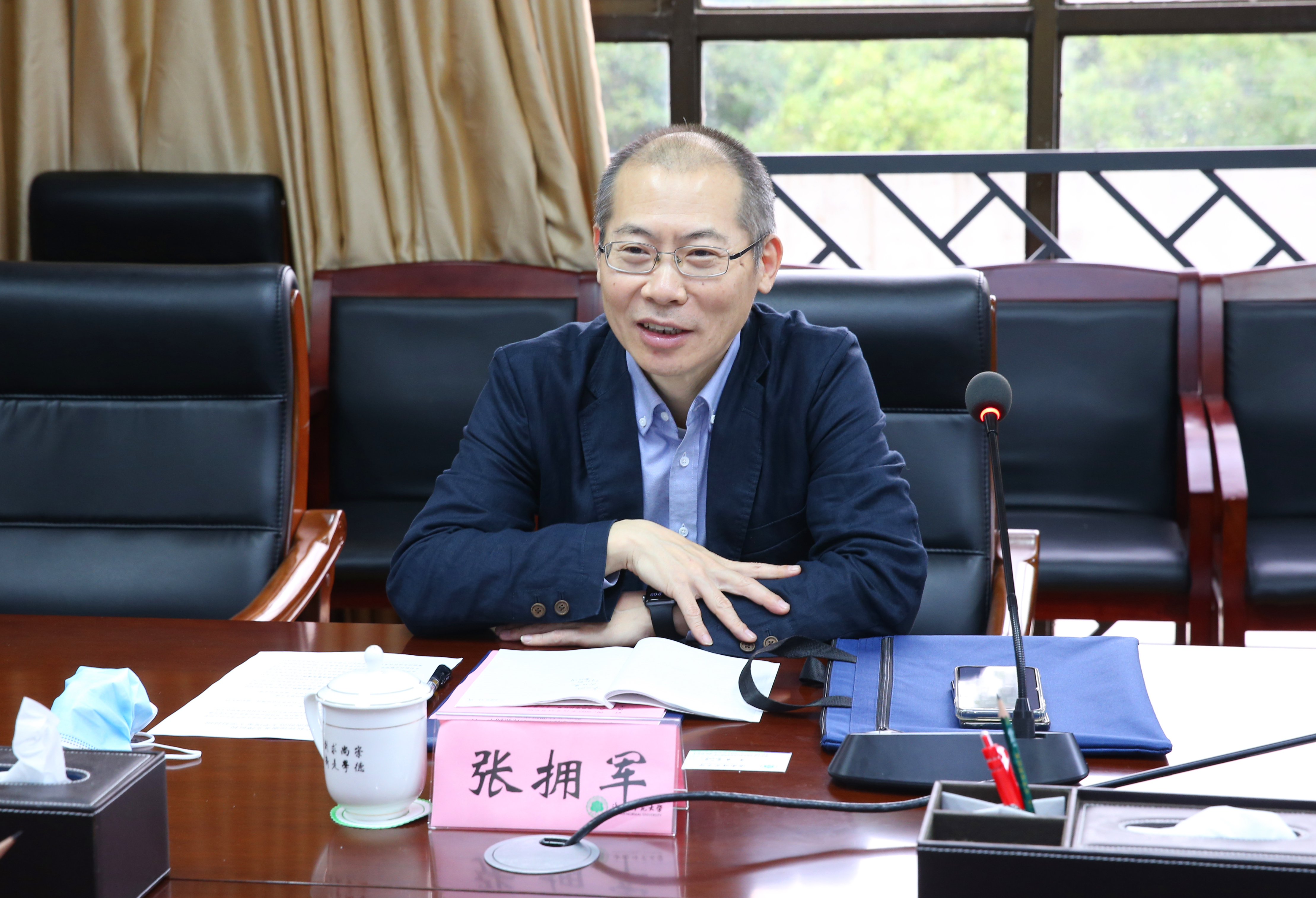 教育部科技发展中心副主任张拥军一行来我校调研