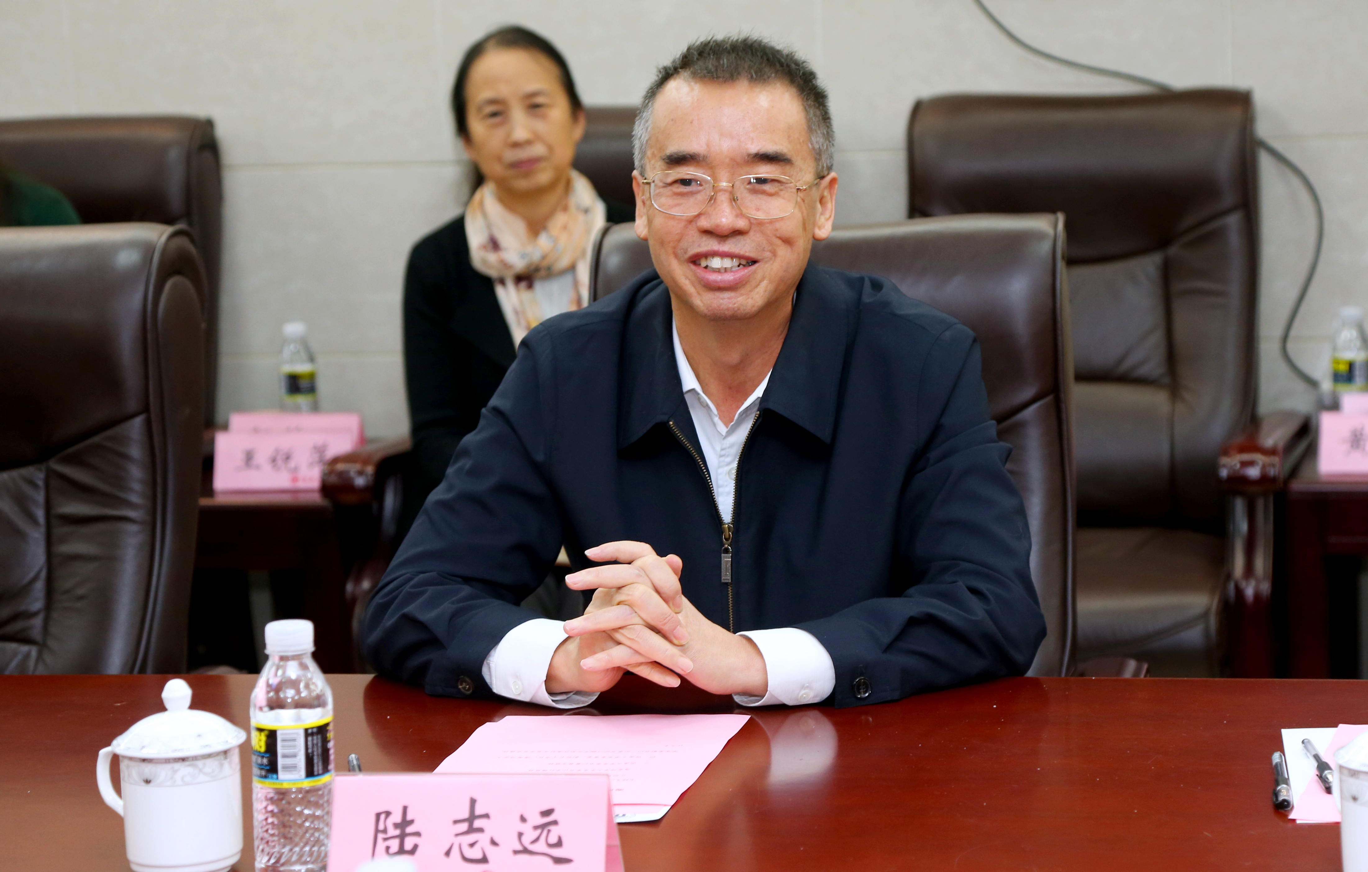 我校与西南大学签订合作办学协议