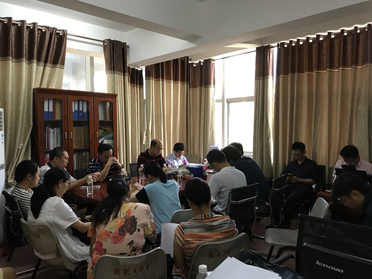 开展大研讨大行动 促进思想大解放 助力建设美好新海南