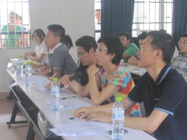 四月 我们的视听盛宴――记生命科学学院第二届英语演讲比赛