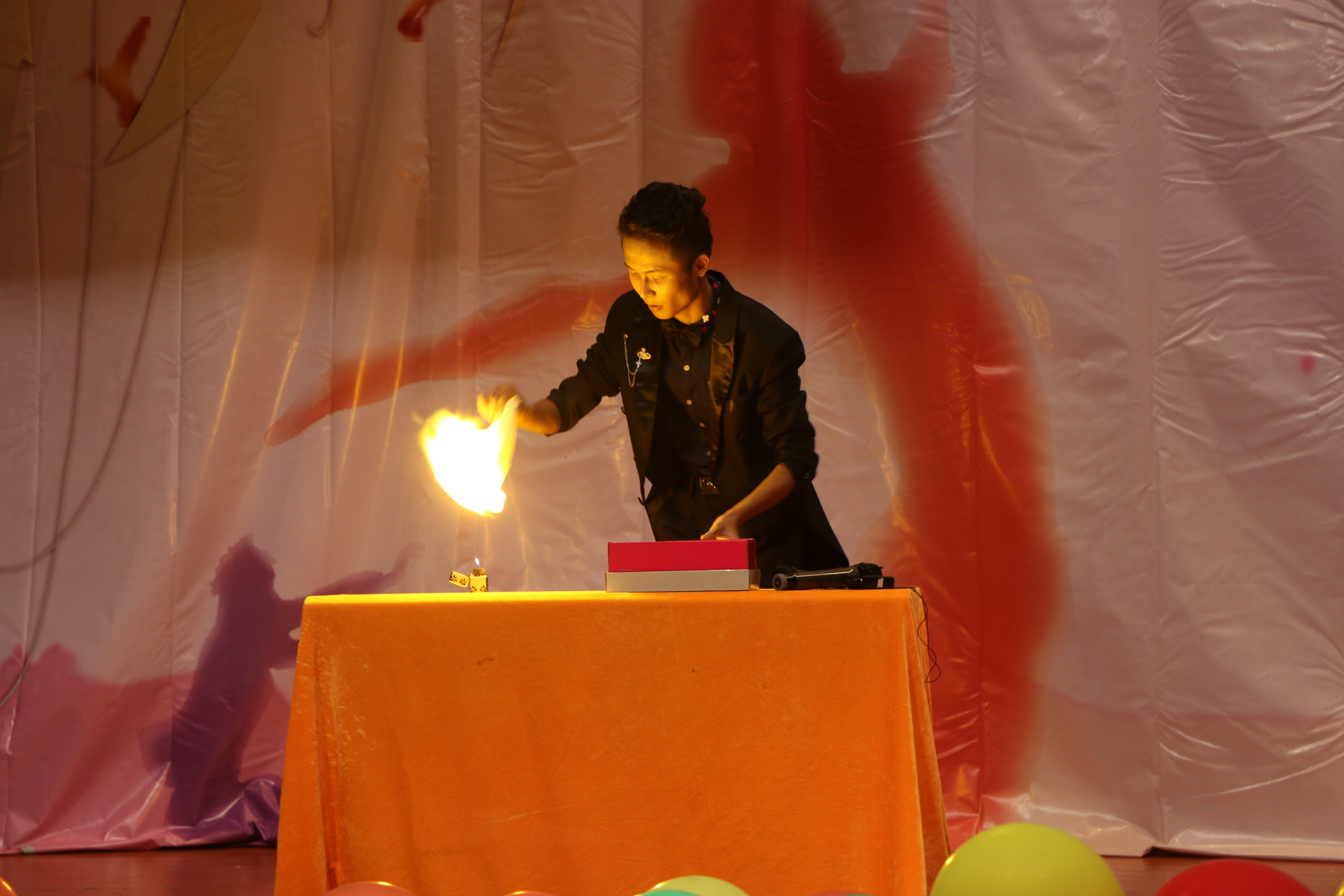 椰风夏韵，青春展航――记文学院迎接2015级新生文艺晚会