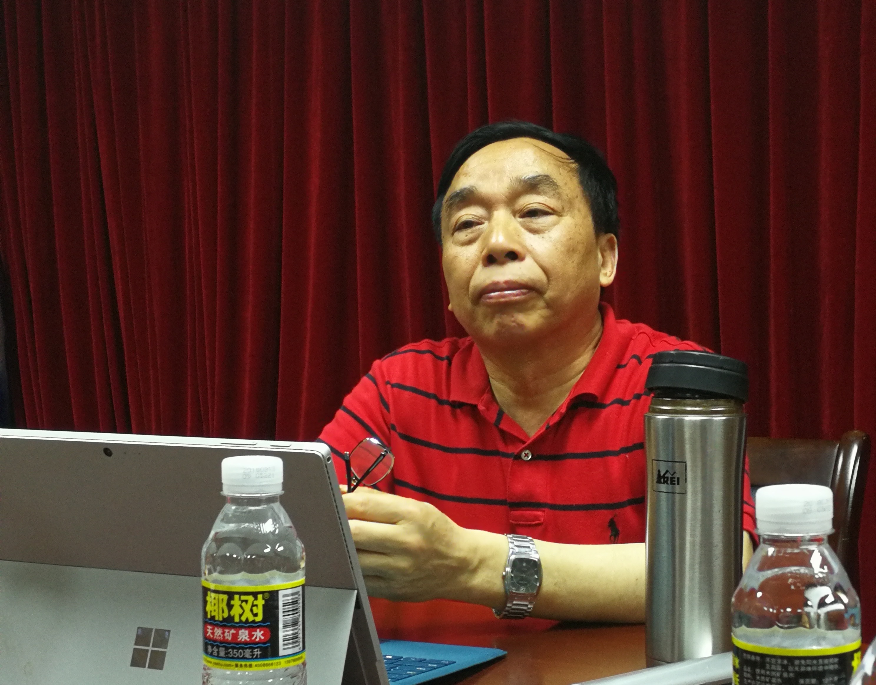 湖南大学柳礼泉教授来我校交流教学科研经验