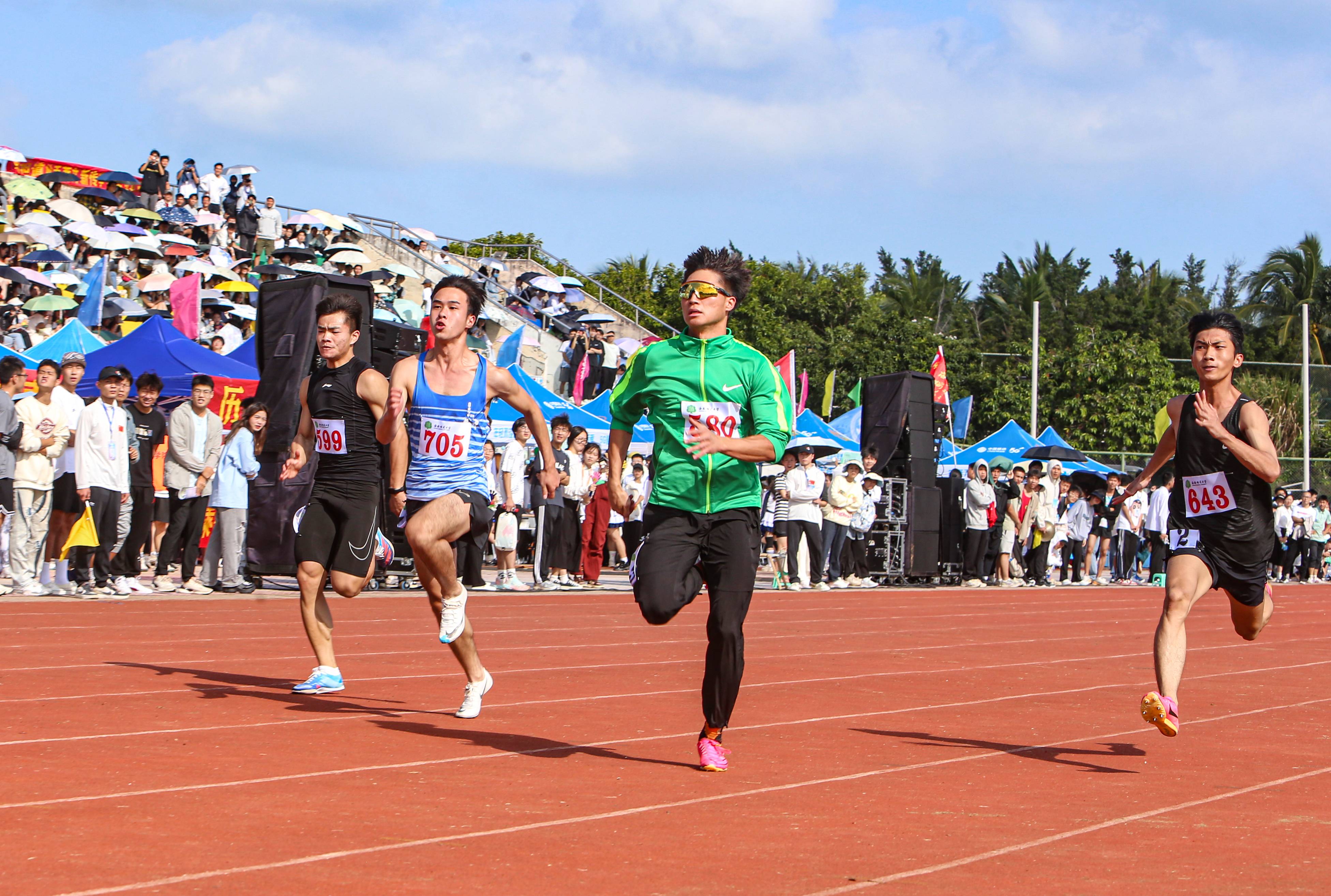 海南师范大学第40届运动会开幕