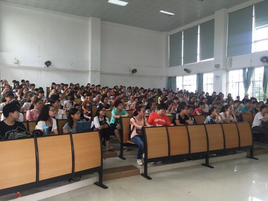 教育科学学院开展新生校纪校规和学籍管理教育专题讲座