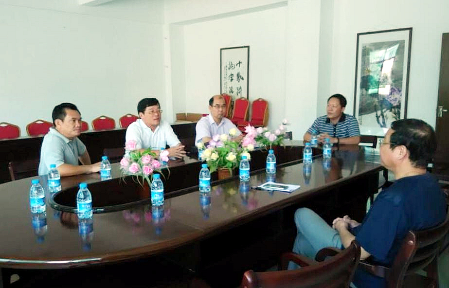 校领导赴三亚等地推介毕业生