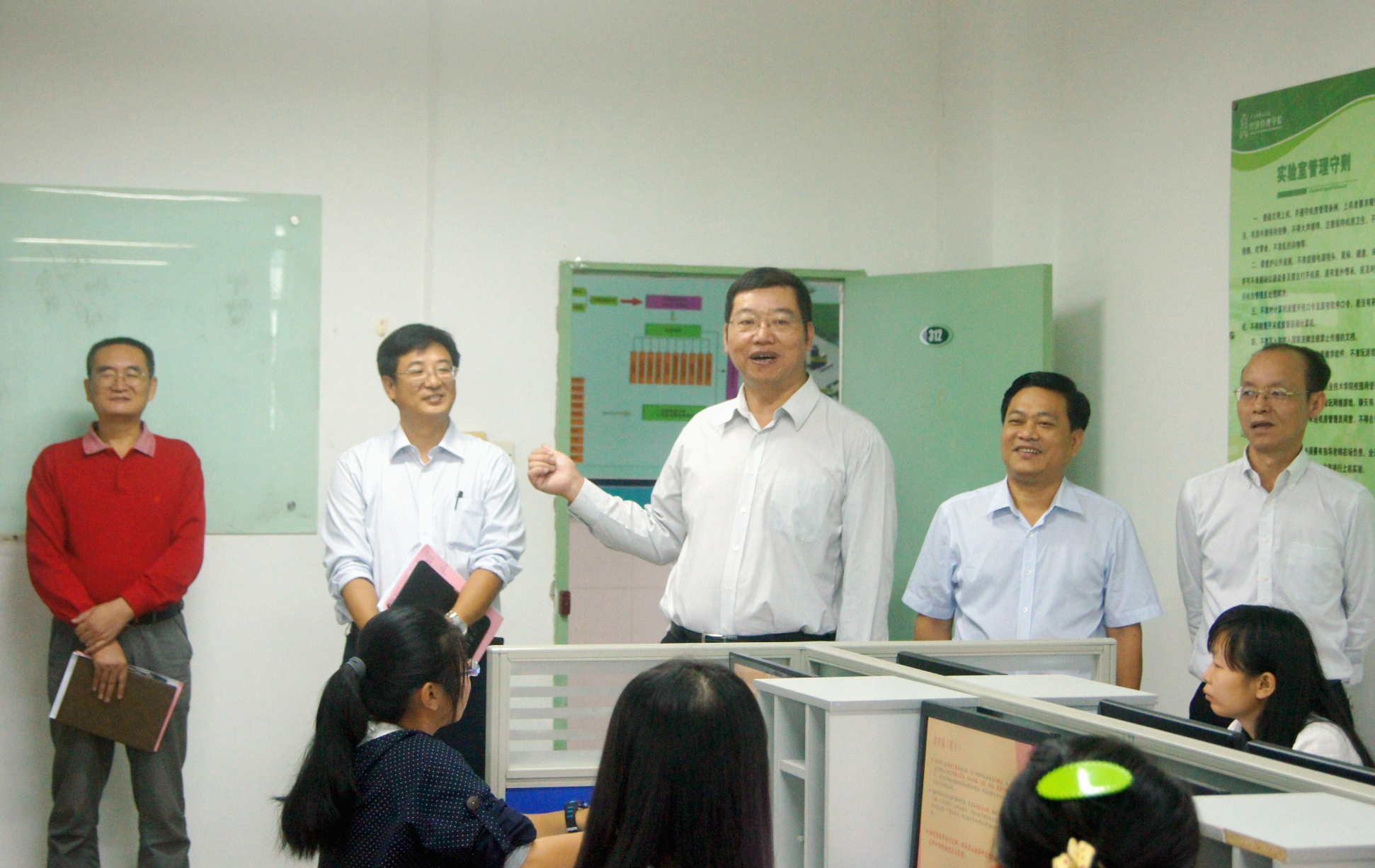 林强校长考察合作办学院校