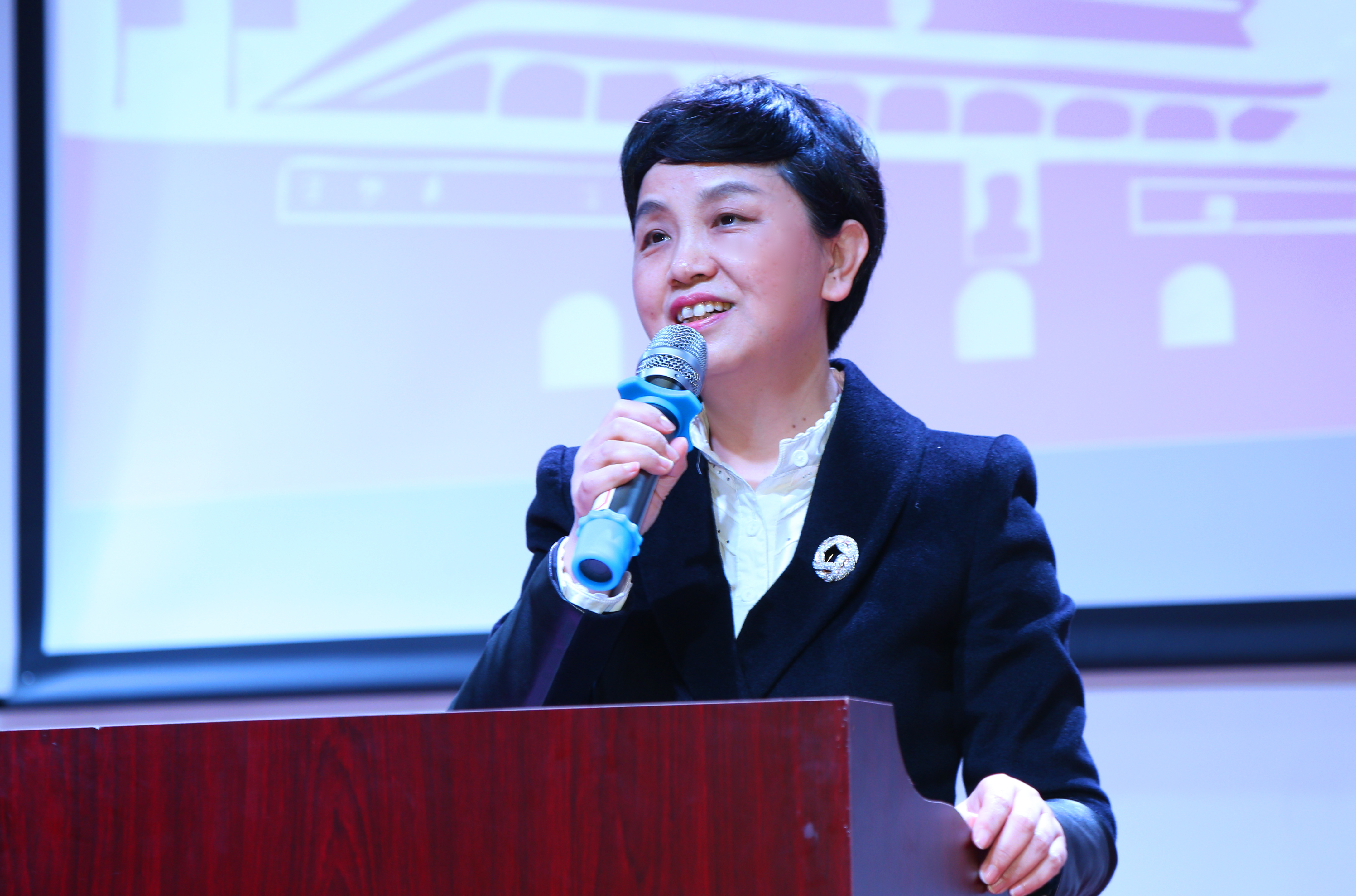 我校党委理论中心组学习（扩大）会议走进思政课实践教学成果展示会