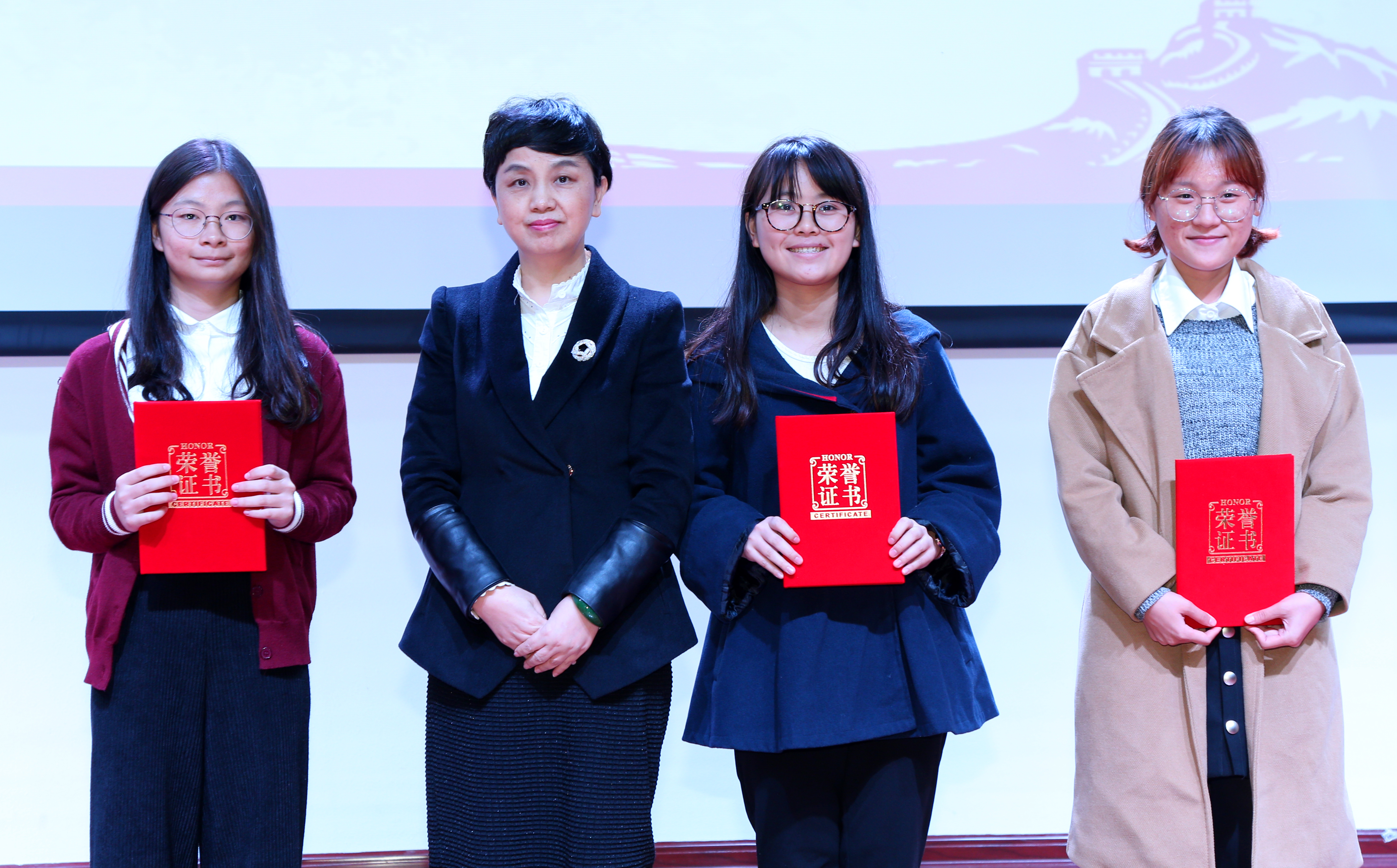我校党委理论中心组学习（扩大）会议走进思政课实践教学成果展示会