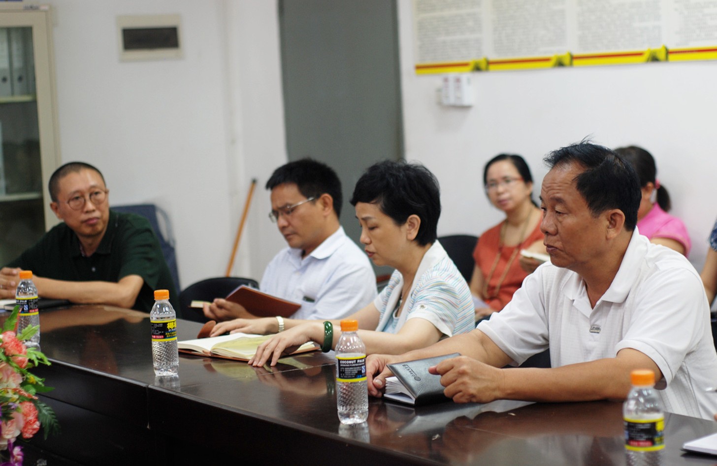 李红梅书记深入各学院走访调研