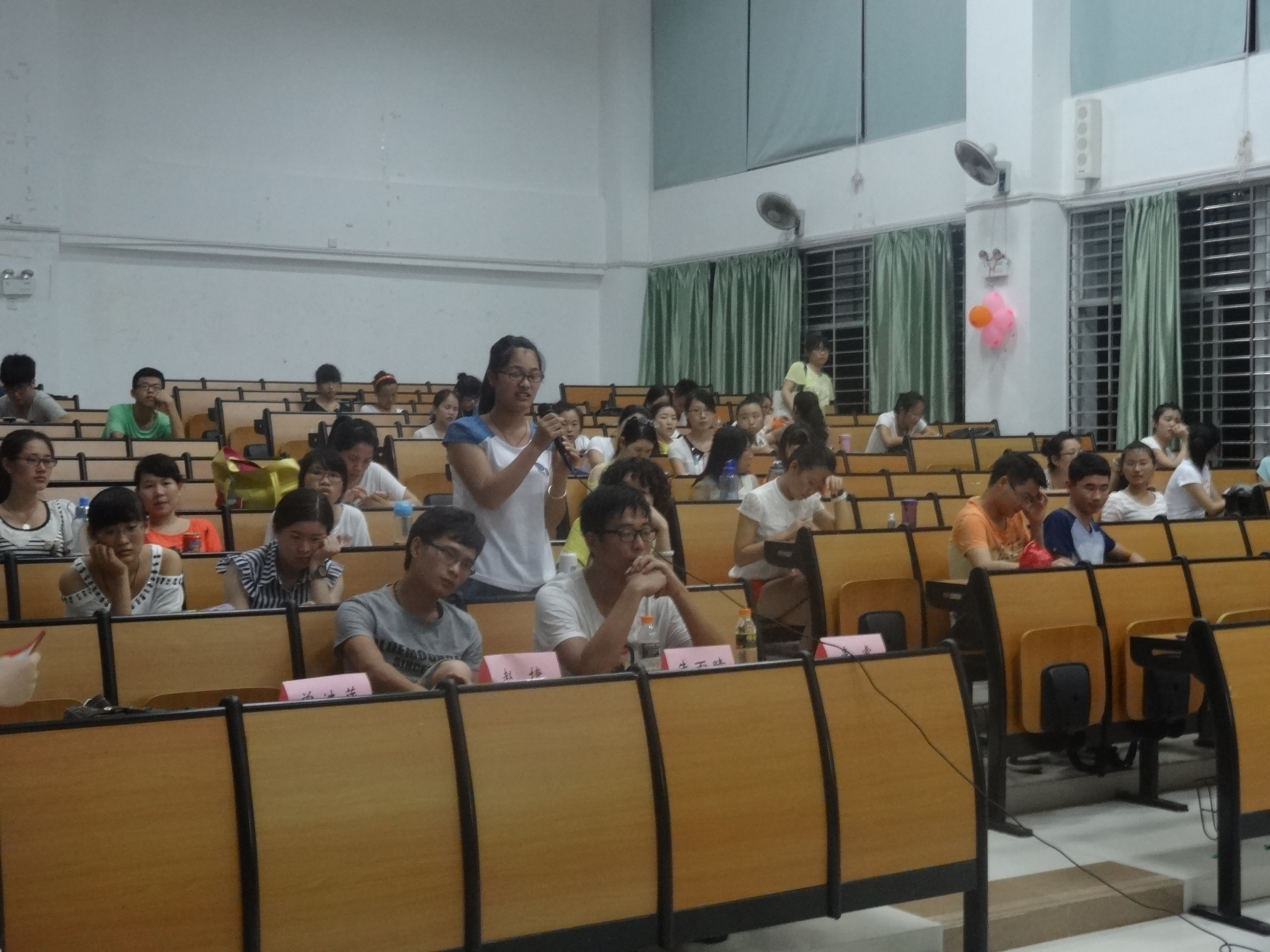 化学与化工学院举办考研交流会