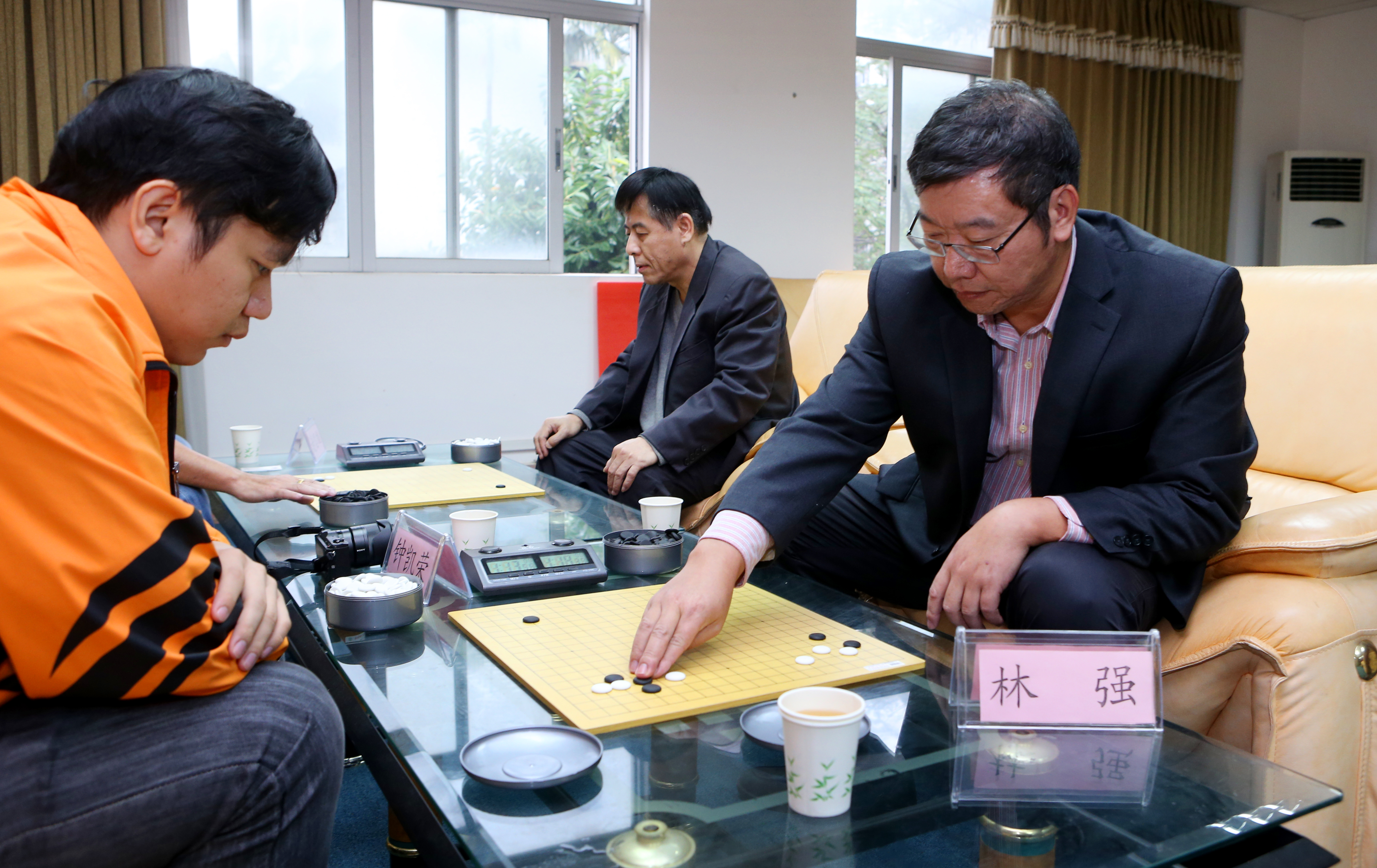 马来西亚围棋访问团来我校访问交流