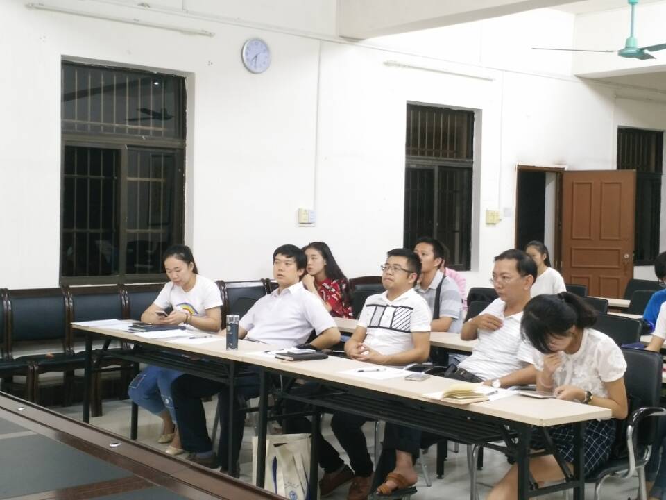 自信参赛,为院争光――记数学与统计学院教师技能大赛校级选拔赛