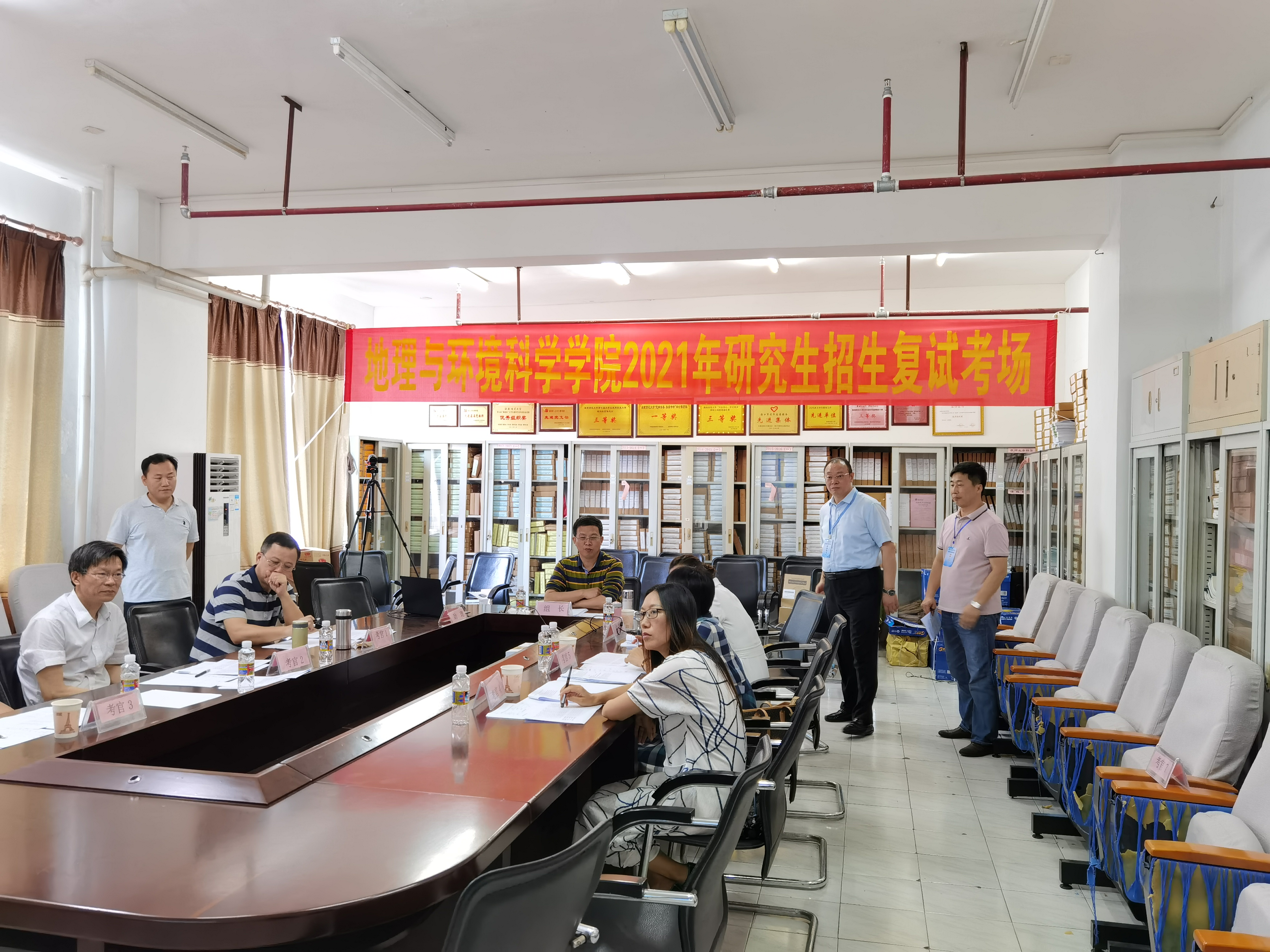 林强等校领导视察2021年硕士研究生复试工作