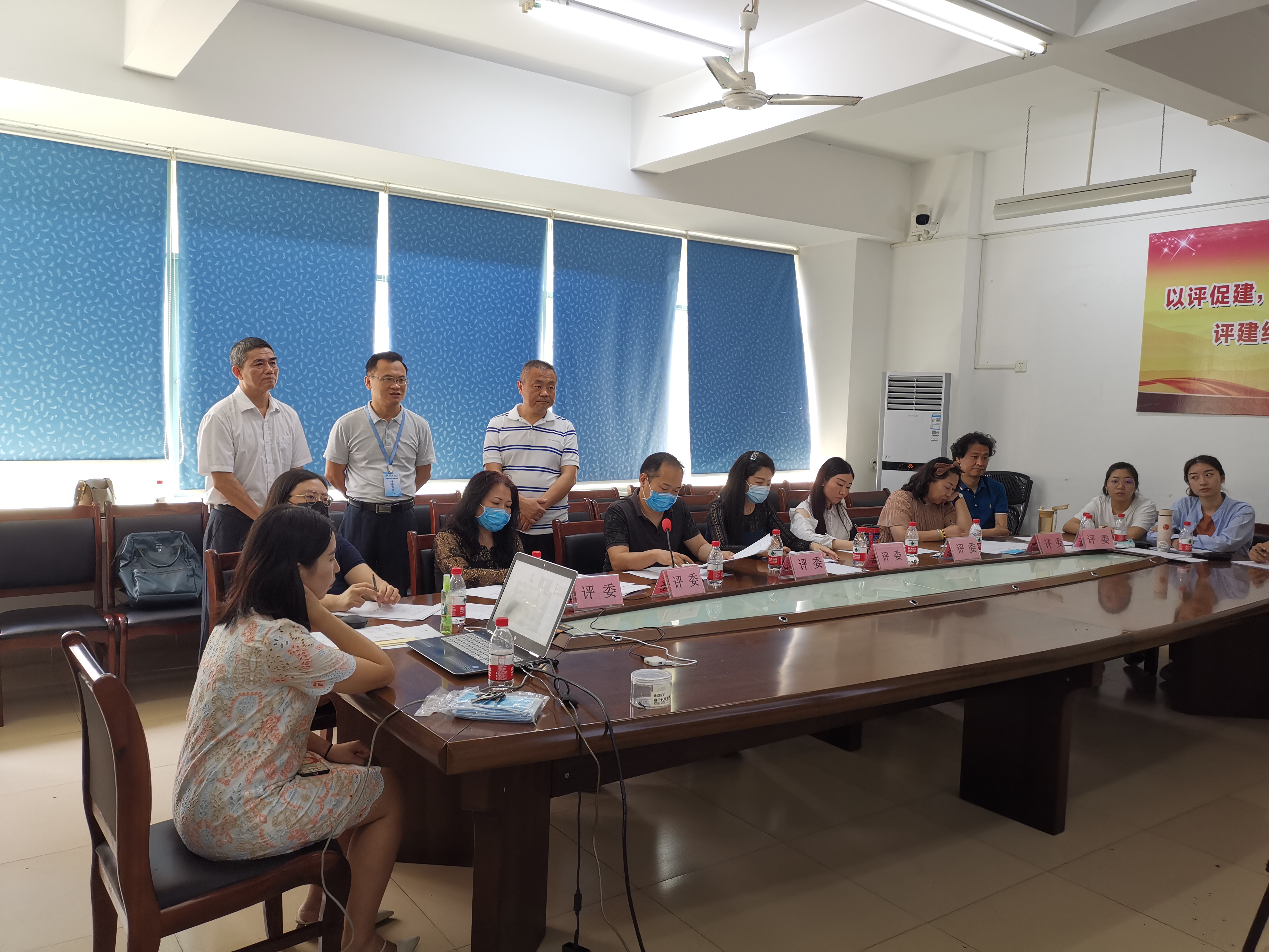 林强等校领导视察2021年硕士研究生复试工作