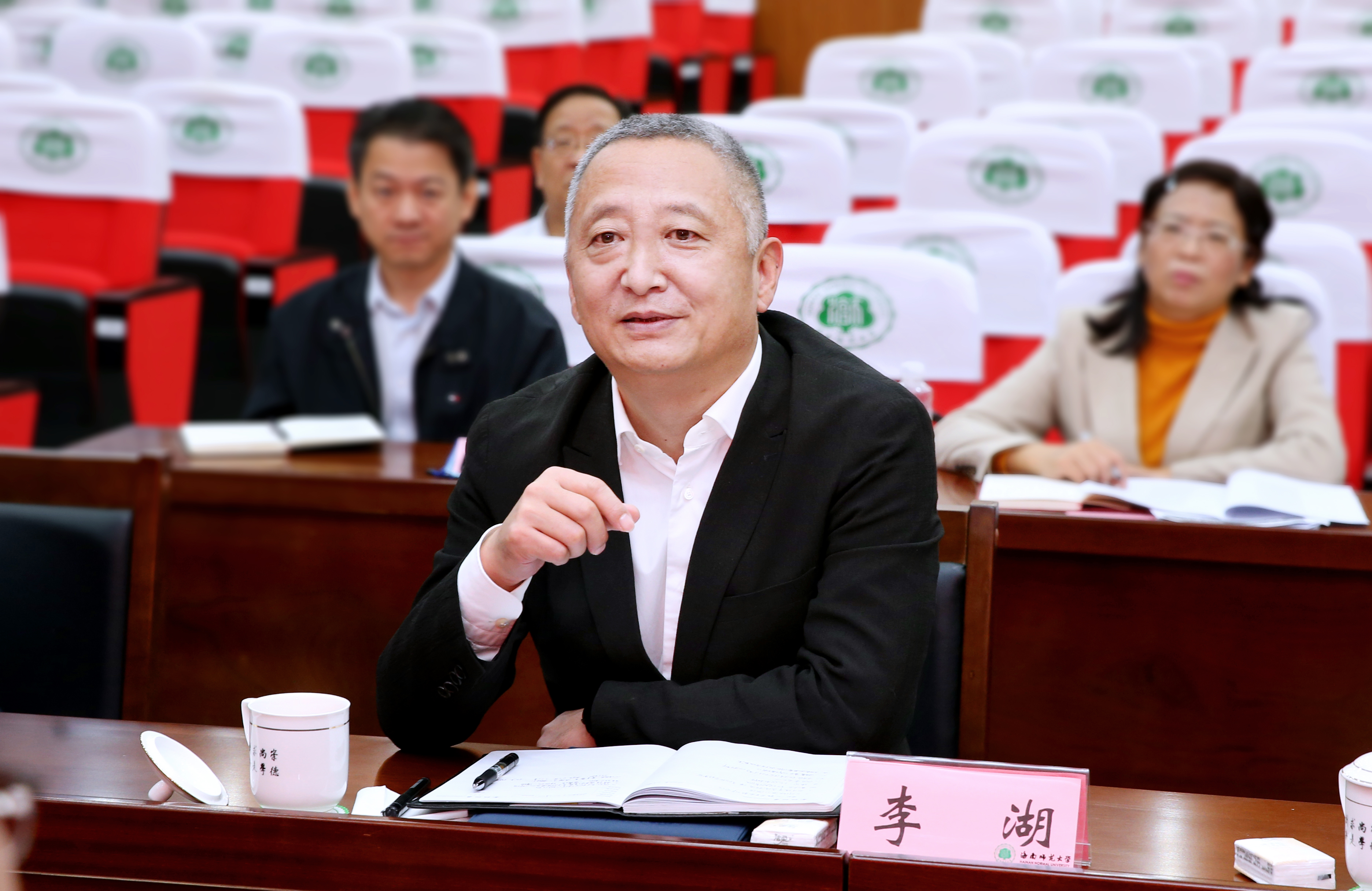 省委宣传部副部长徐壮志一行调研我校全国重点马克思主义学院培育单位建设情况