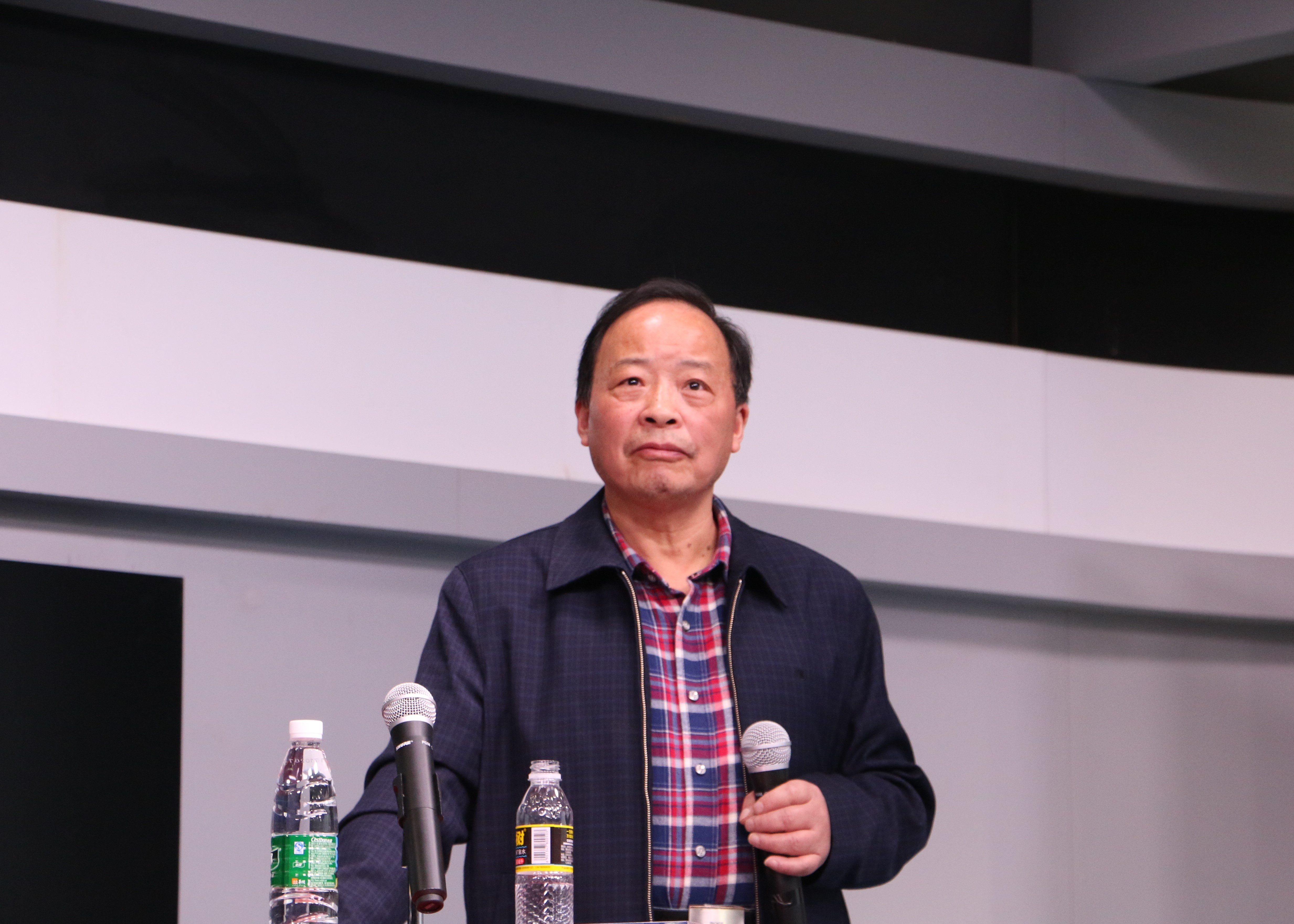 广东外语外贸大学郭光华教授来我校讲学