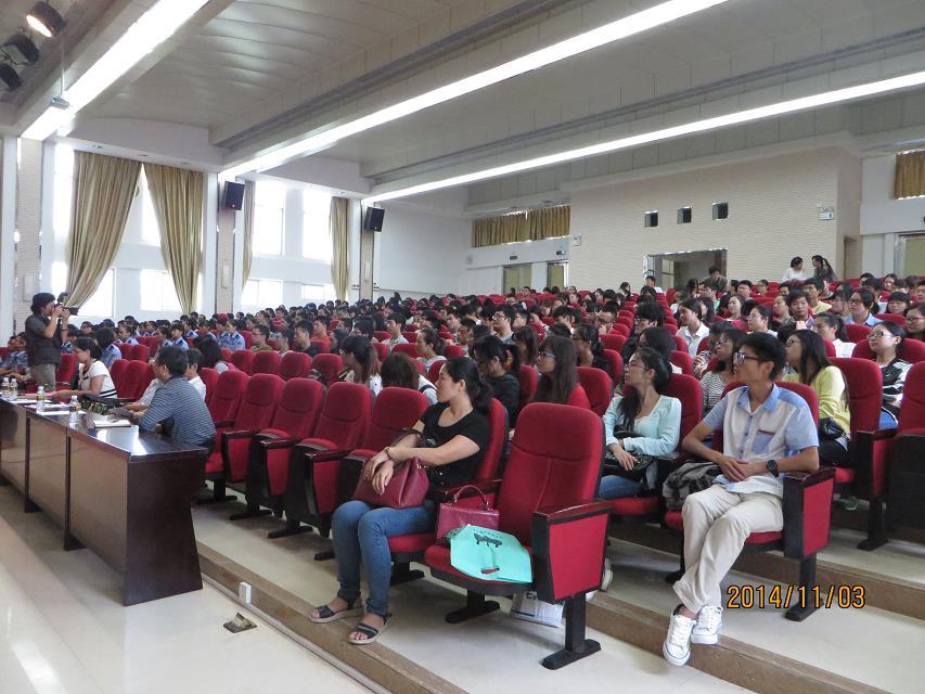 法学教授指迷津 ，美丽中国终可行――――记政法学院美丽中国暨生态文明建设讲座