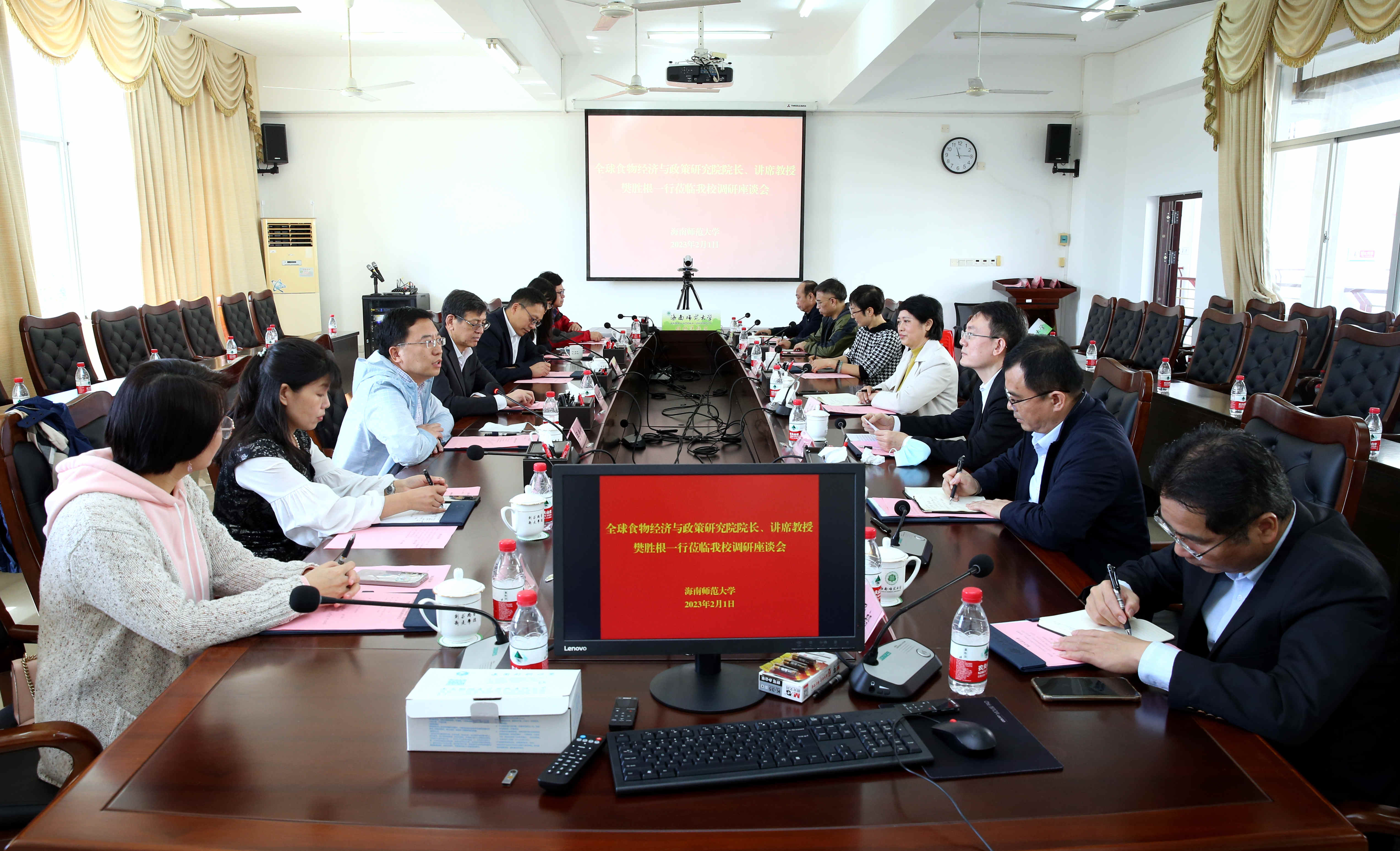 全球食物经济与政策研究院院长、讲席教授樊胜根一行到我校调研座谈