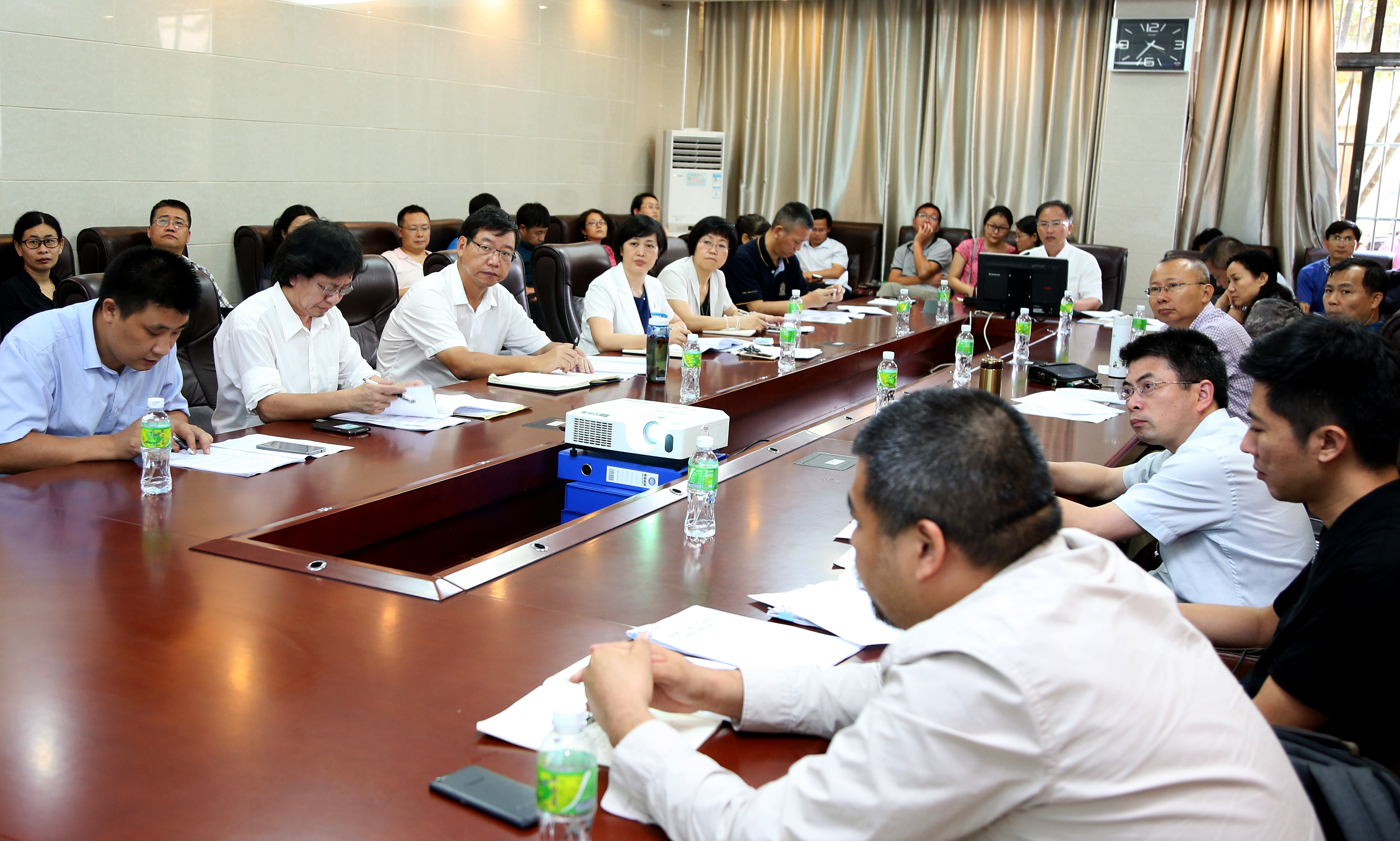 我校召开学位点申报对标评议会