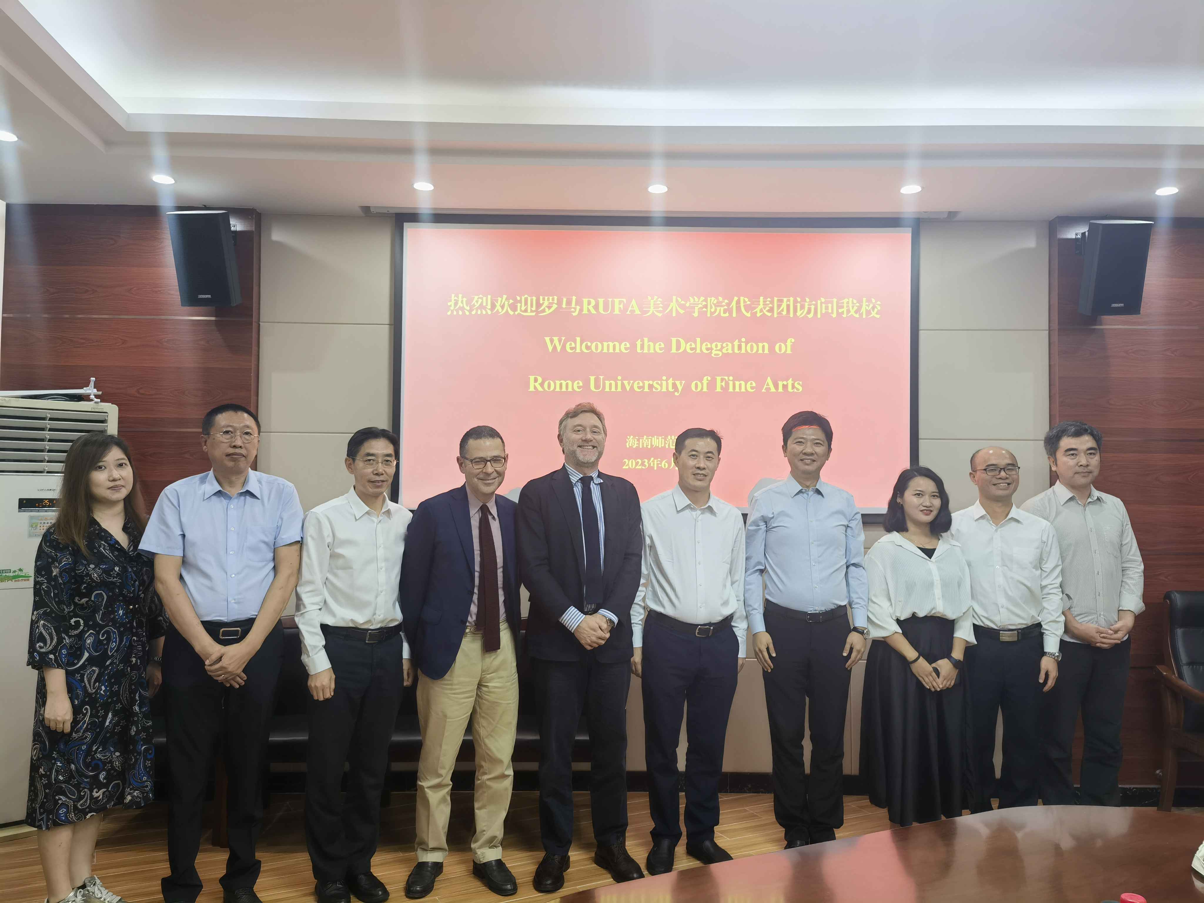 意大利罗马RUFA美术学院代表团访问我校两校合办专业拟今年秋季招生