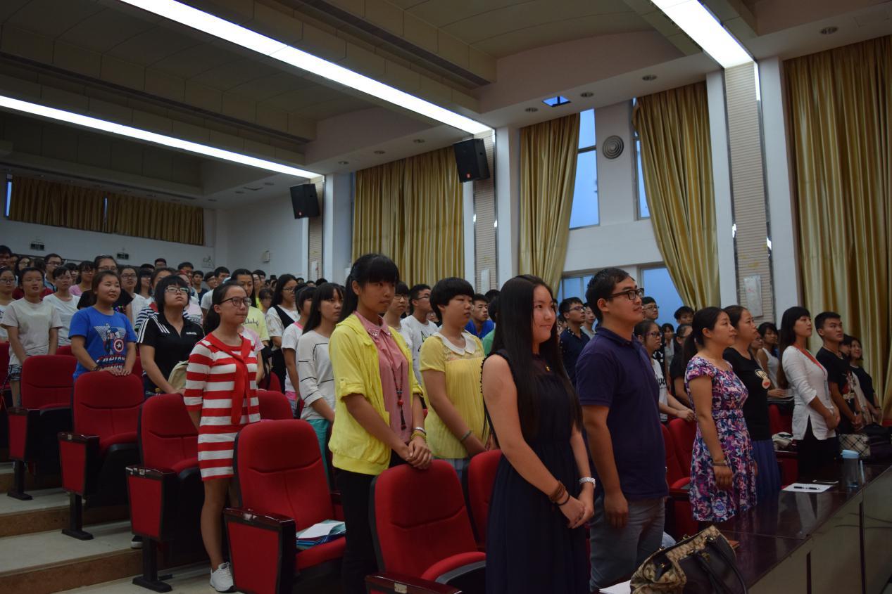 化学与化工学院谱新篇