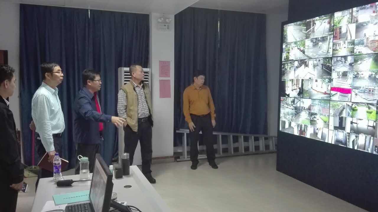 校园内226个网络监控摄像机正式“上岗”