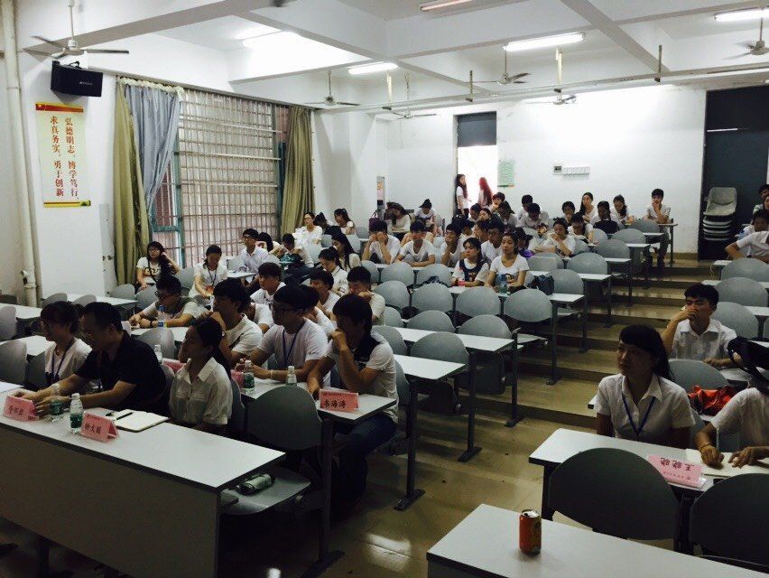 音乐学院学生党支部开展党员交流活动