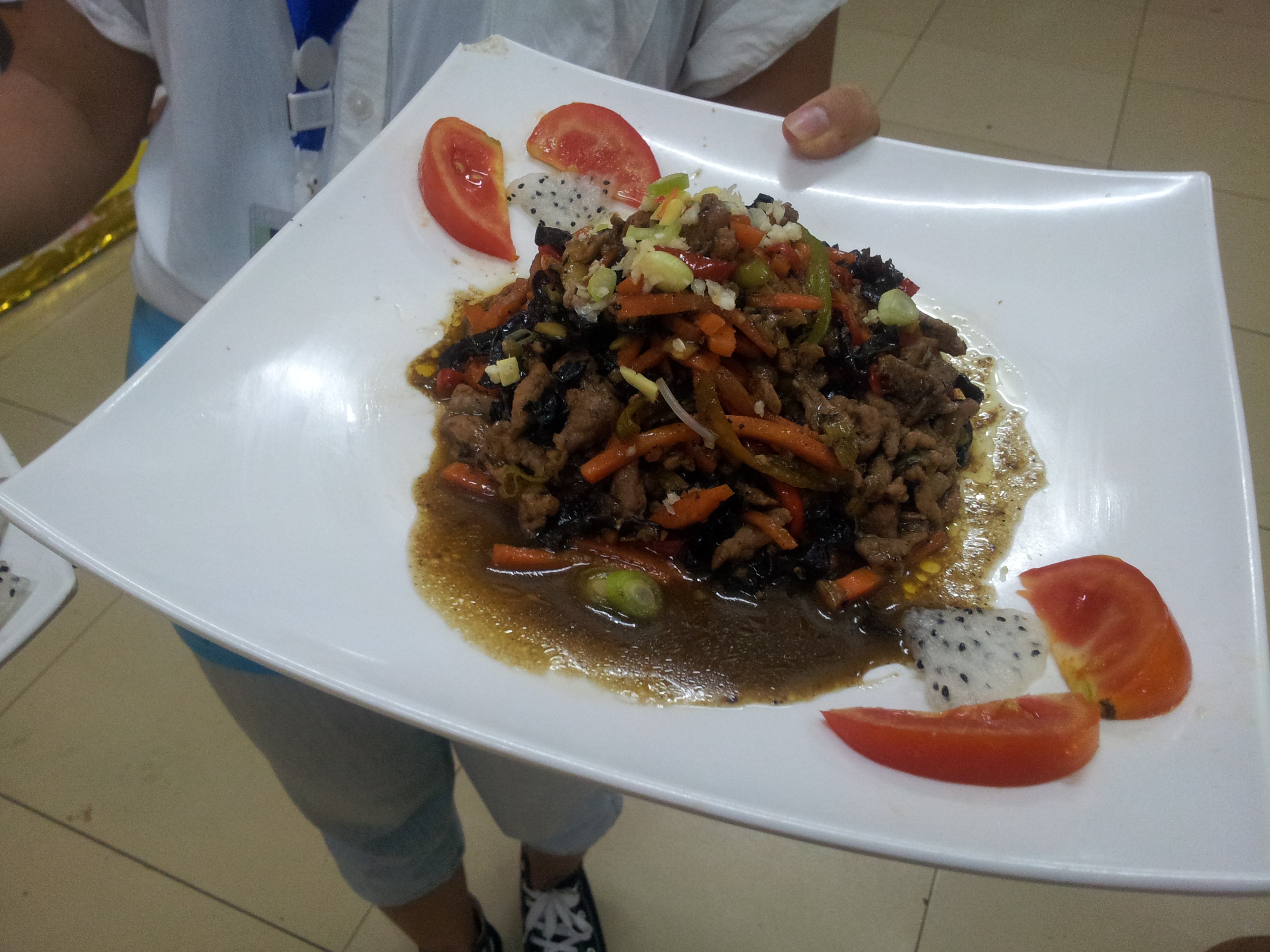 外国语学院举办2014年”烹然心动 厨艺 show”烹饪大赛