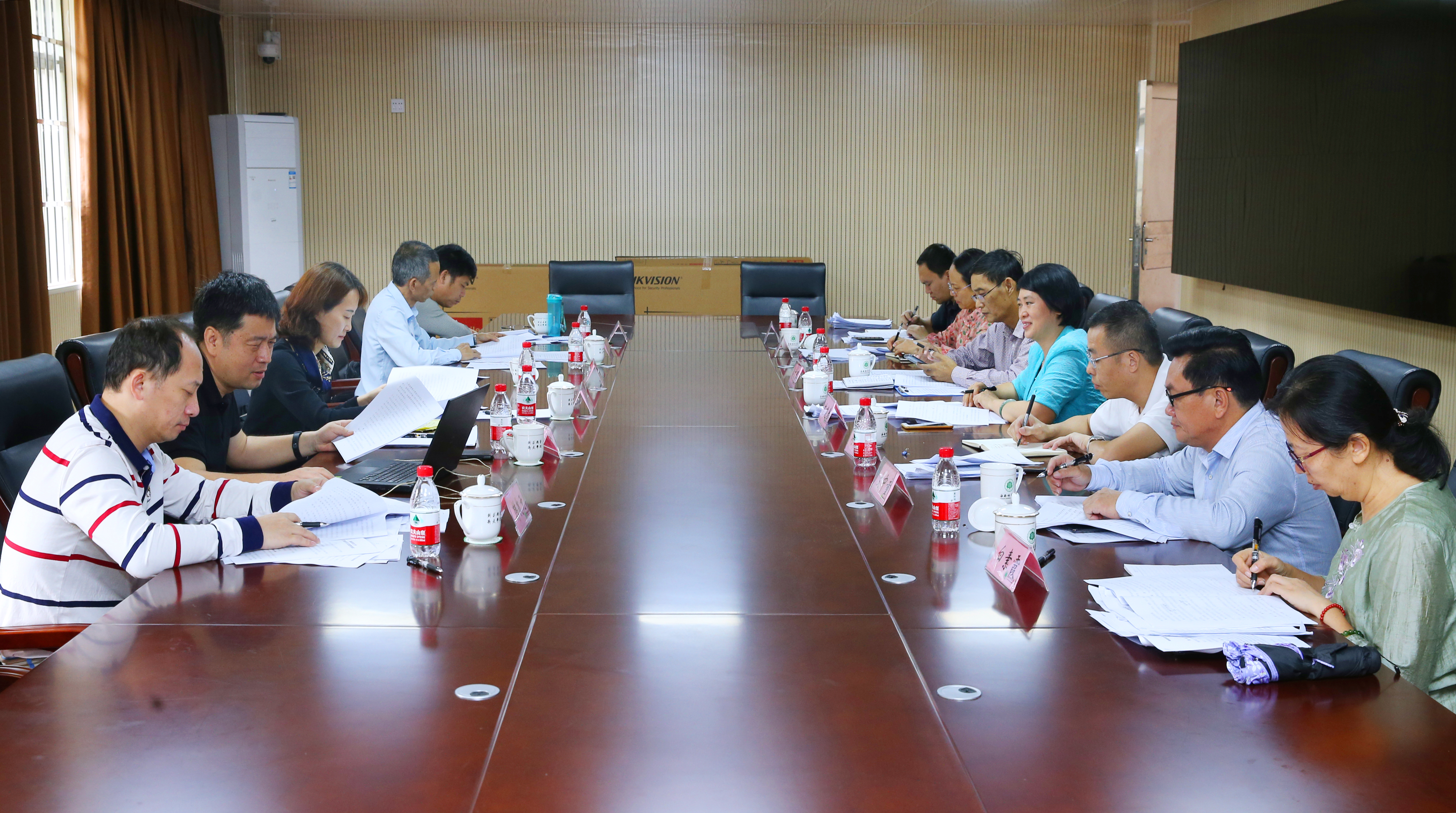 我校召开建设项目管理规章制度规范化建设研讨会