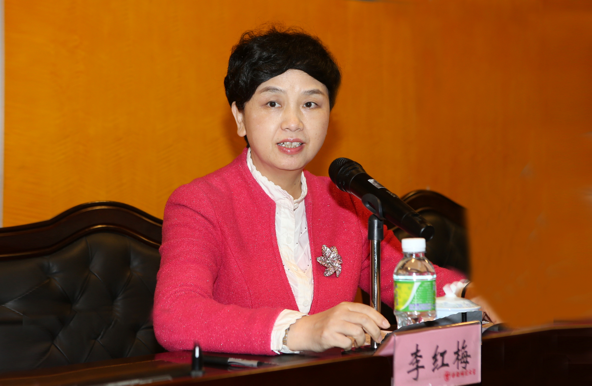 我校开展二级党组织书记抓党建工作现场述职评议